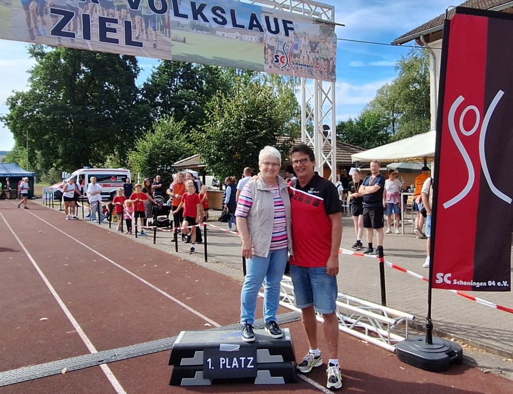 2025 09 12WienekeElkeeHRUNG